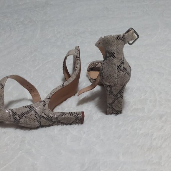 Shoes - Picture 3 of 3